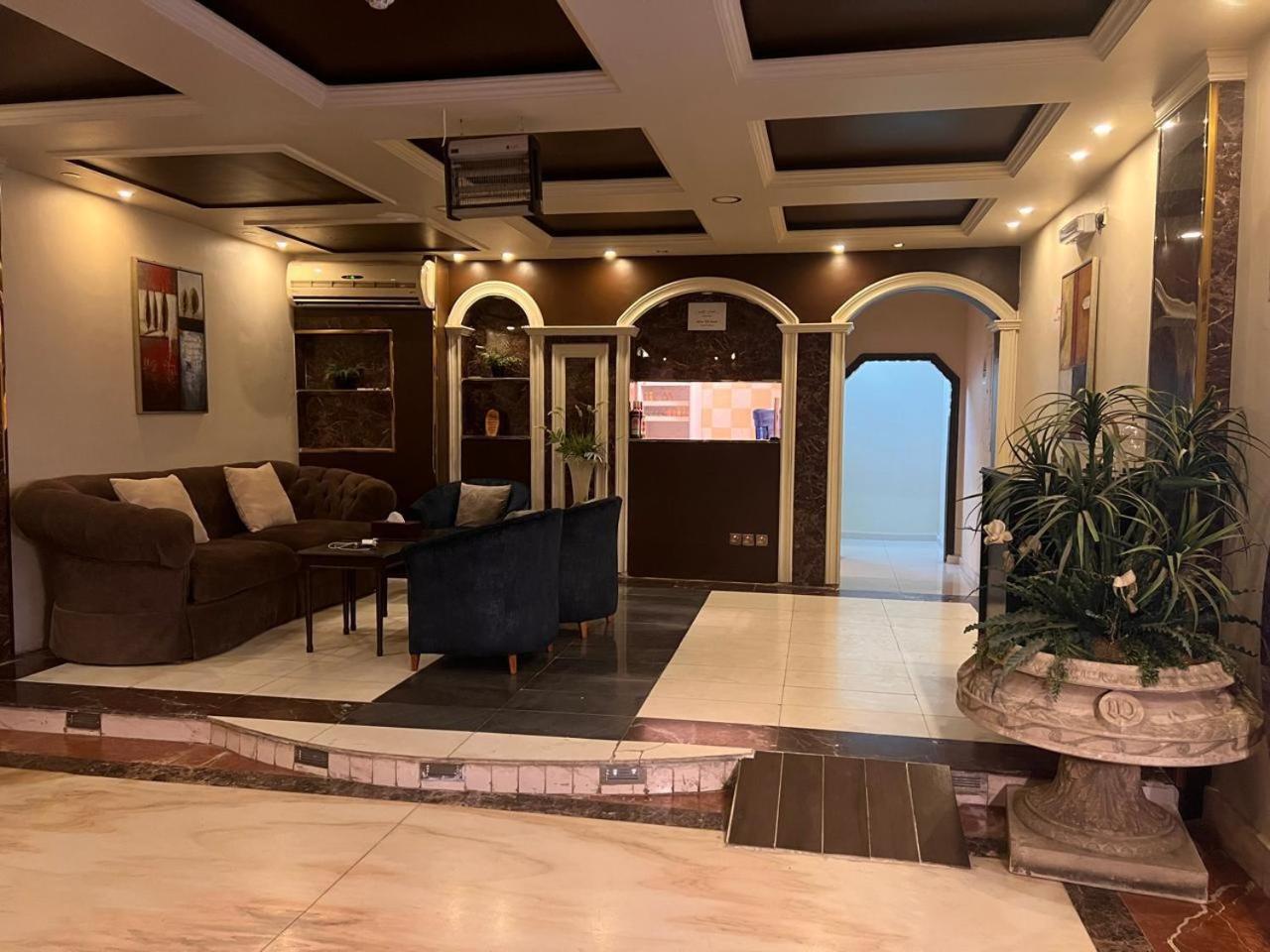 Al Fanar Al Alamaya 3- Hay'Aa Malakeya Entrance Янбу Екстер'єр фото